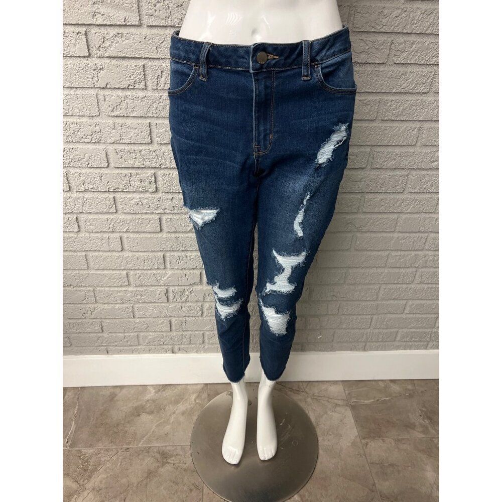 A.N.A Women's Distressed Frayed Hem Denim Jegging Size 33/16